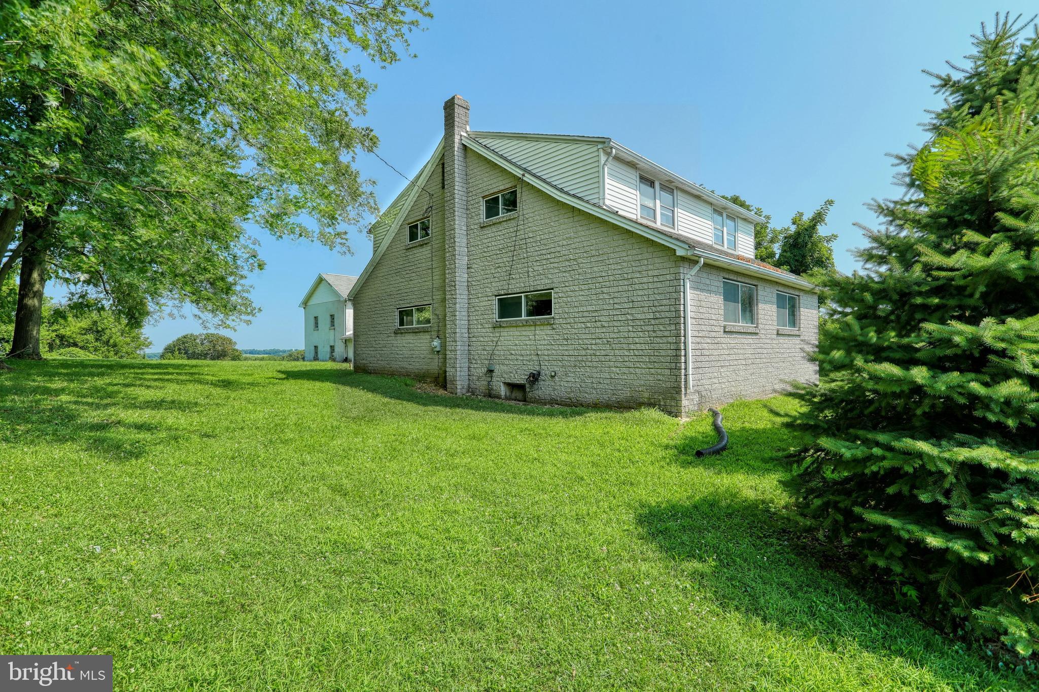 DALLASTOWN BORO - Residential