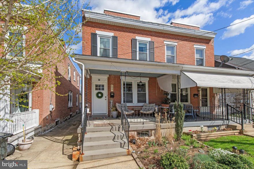 Tucked away in a quiet, residential pocket of Lancaster City, this charming home offers the best of both worlds — peaceful neighborhood vibes with downtown just minutes away. Whether you're looking for your first home or a smart investment, this one checks all the boxes.
Inside, you'll find beautiful hardwood floors flowing throughout, adding warmth and character to every room. The layout features three spacious bedrooms, perfect for spreading out or setting up that dream home office. The kitchen is truly the heart of the home — huge, open, and ready for cooking and entertaining. This home also offers the efficiency of gas heat and newer windows. A home like this won't last long- Don't miss out on this adorable gem on Pearl!