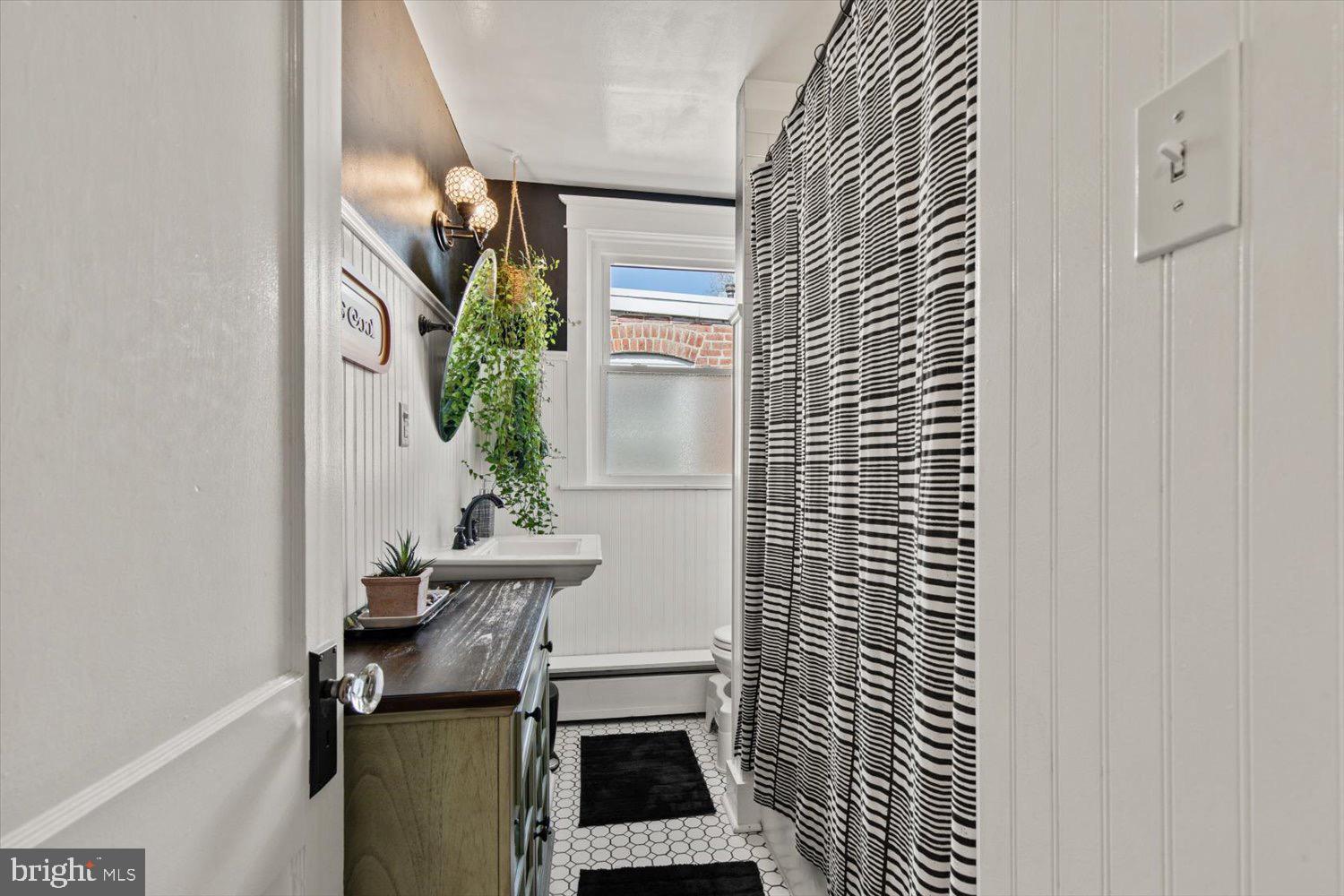 WEST END LANCASTER - Residential