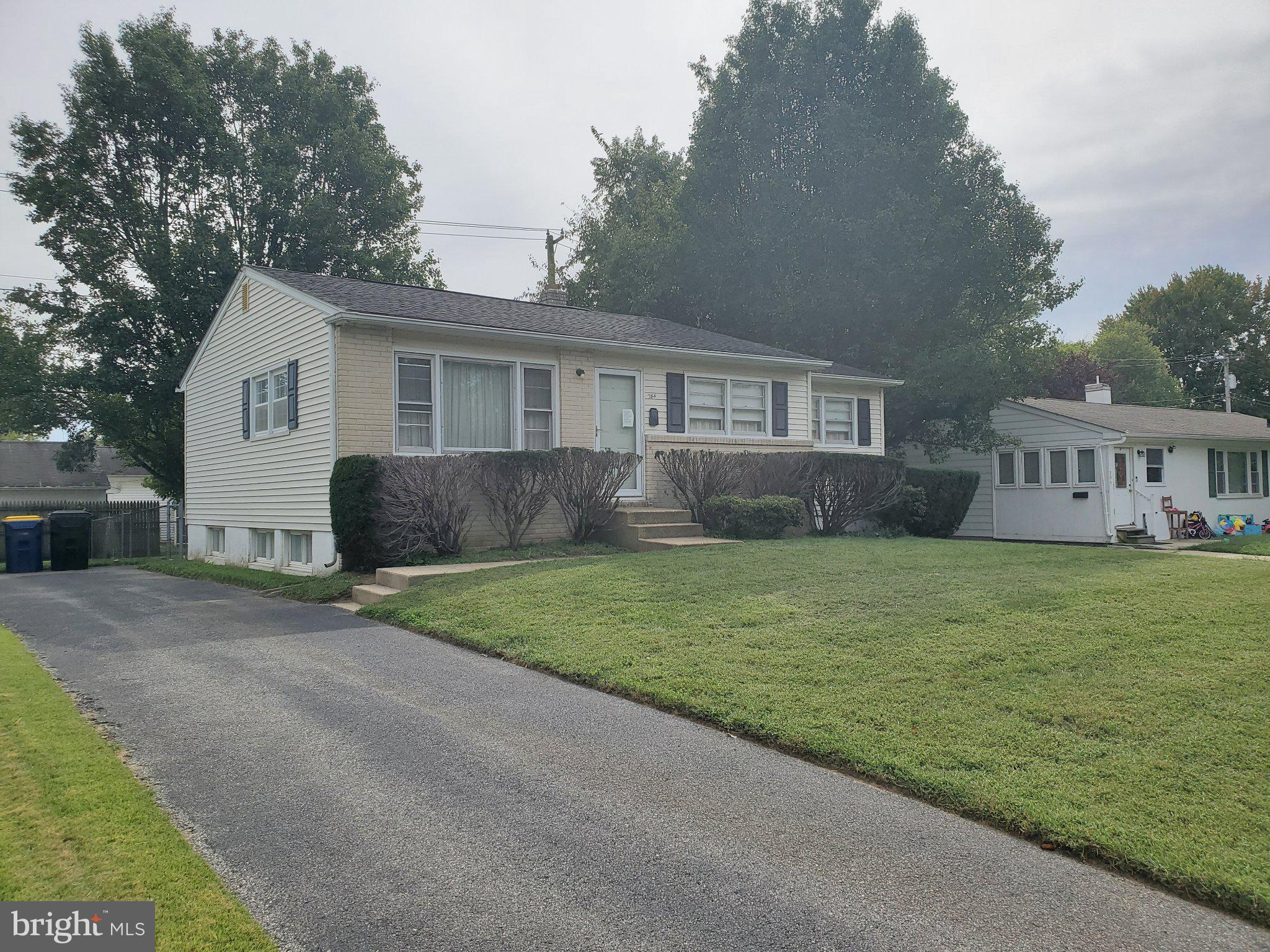 284 WEBBS LANE