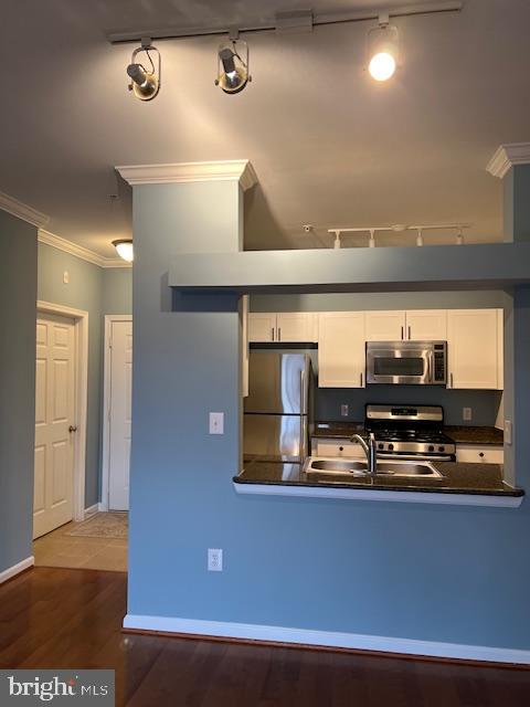 BRYSON AT WOODLAND PARK - Residential Lease