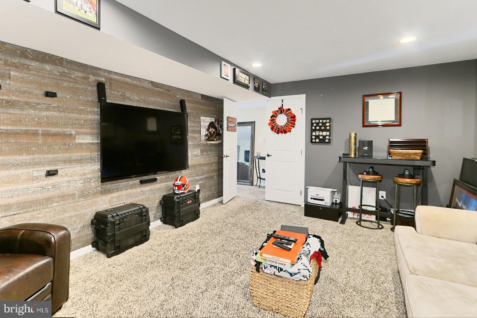 STONEHILL - Residential Lease