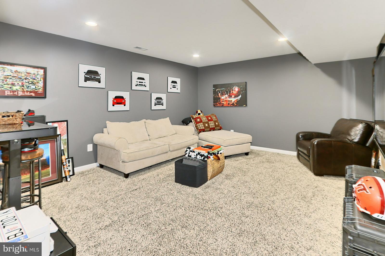 STONEHILL - Residential Lease