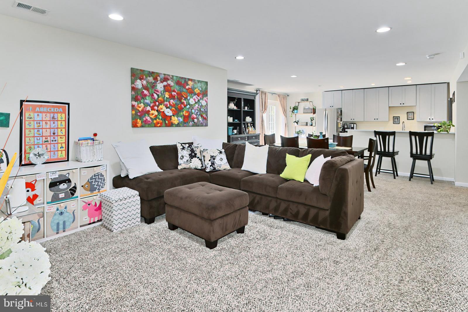 STONEHILL - Residential Lease