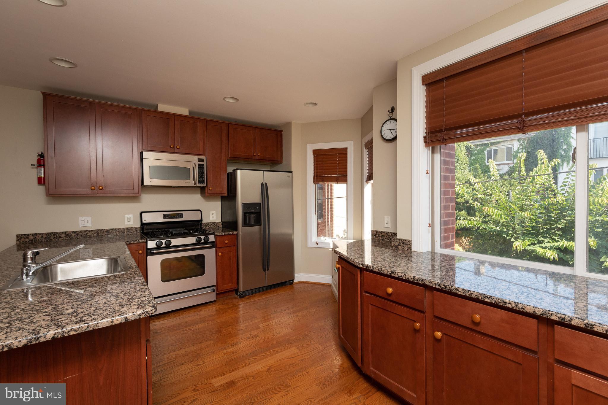FITLER SQUARE - Residential Lease