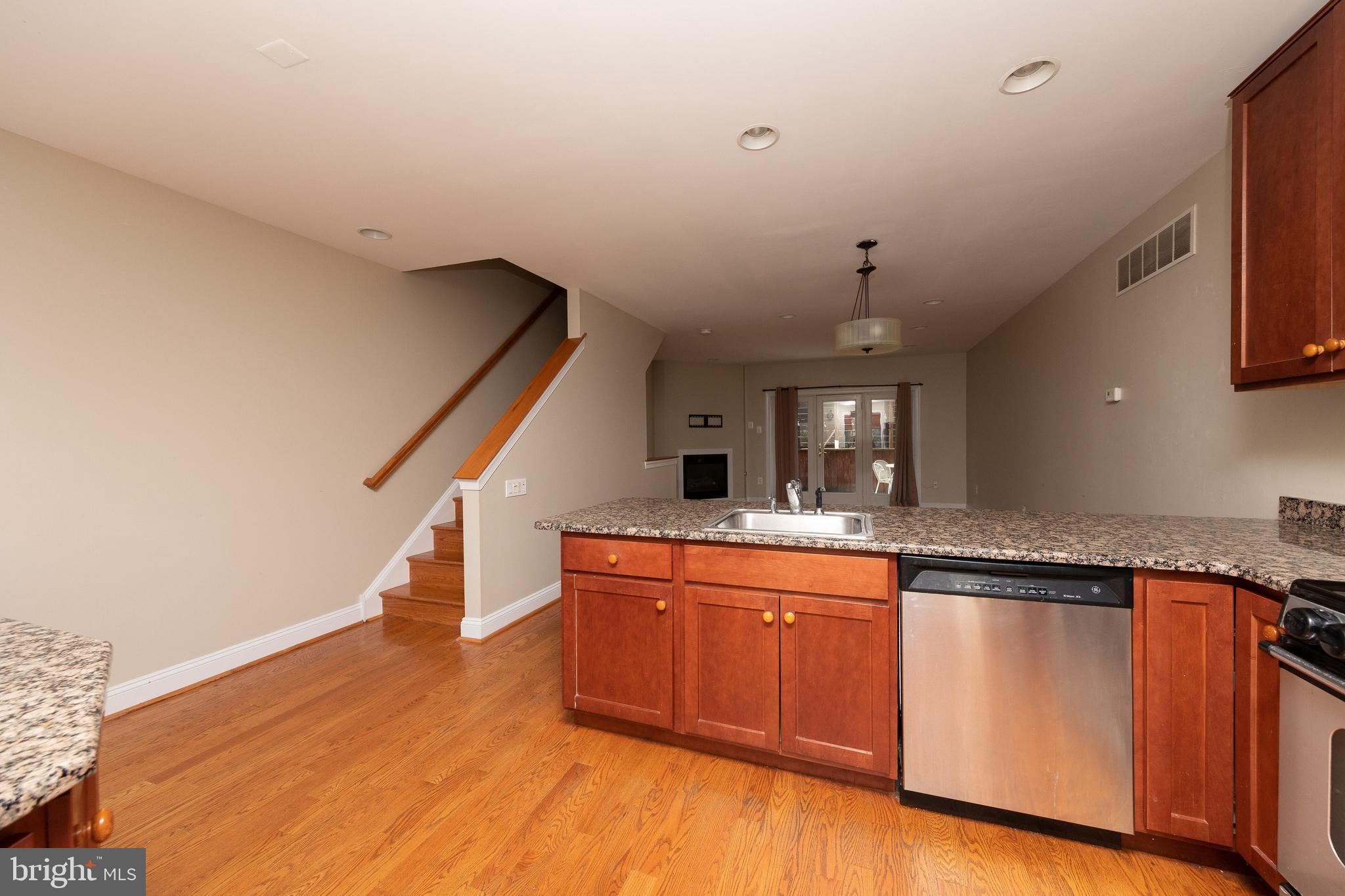 FITLER SQUARE - Residential Lease