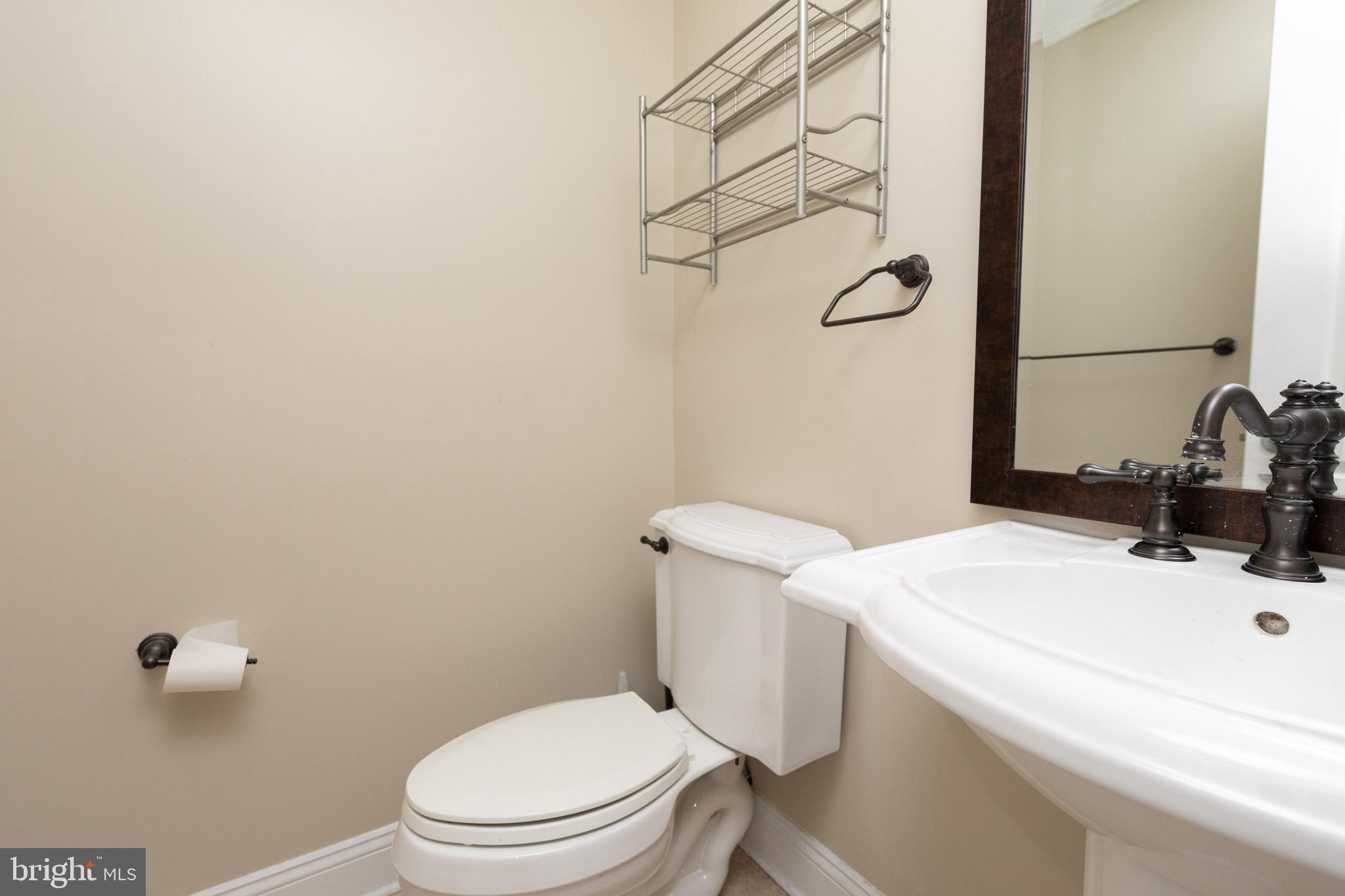 FITLER SQUARE - Residential Lease