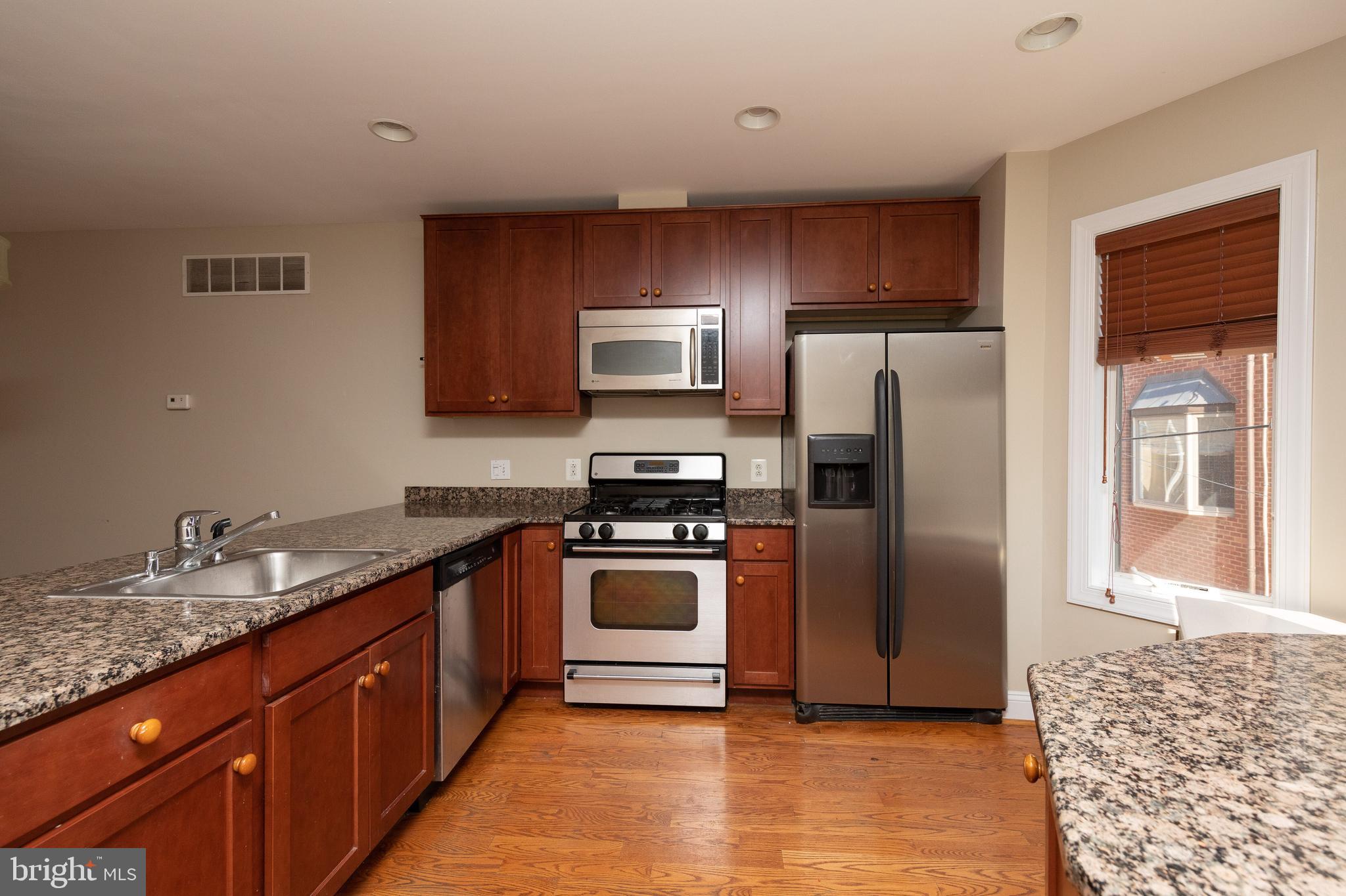 FITLER SQUARE - Residential Lease