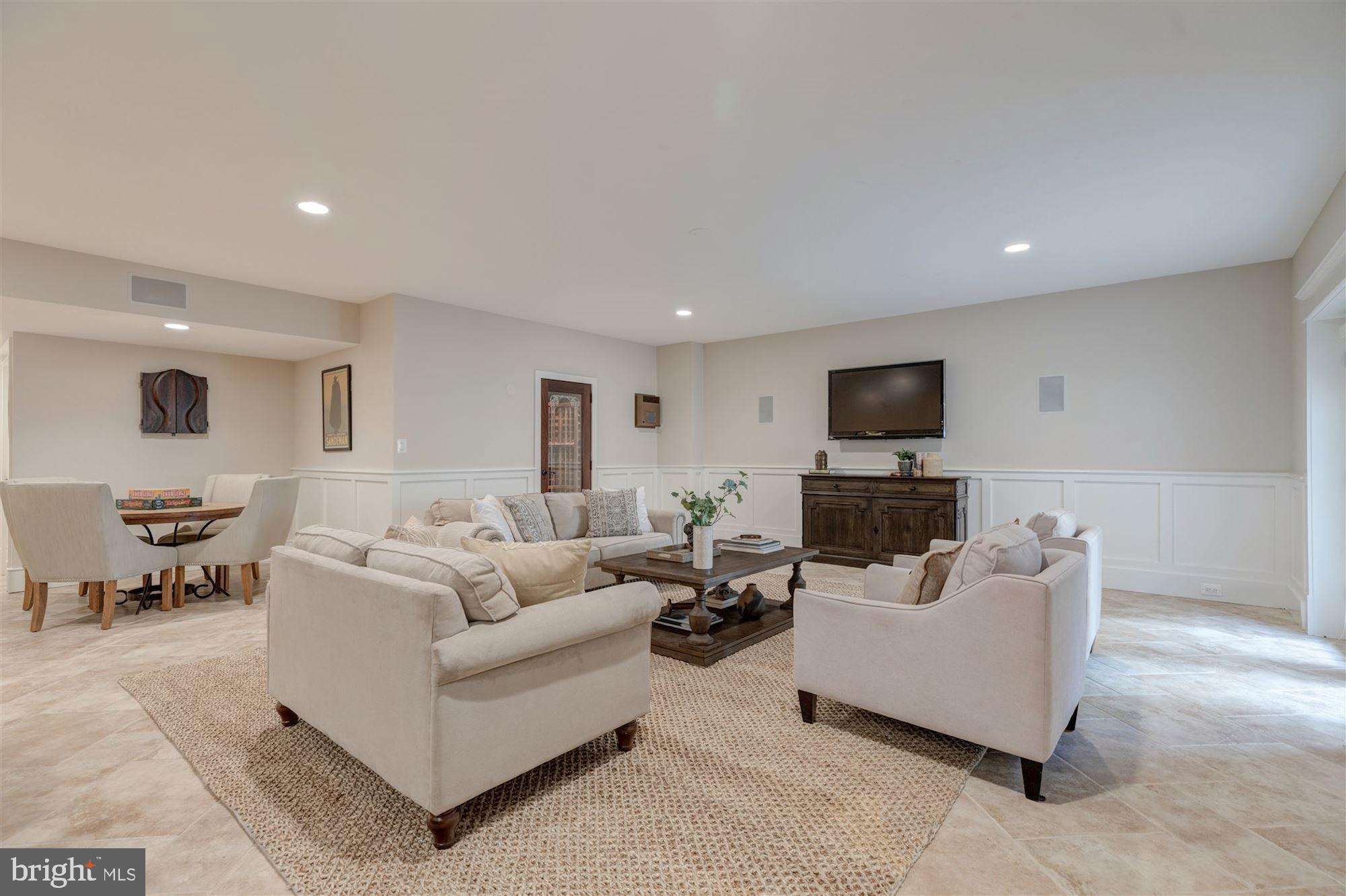 FRANKLIN PARK - Residential