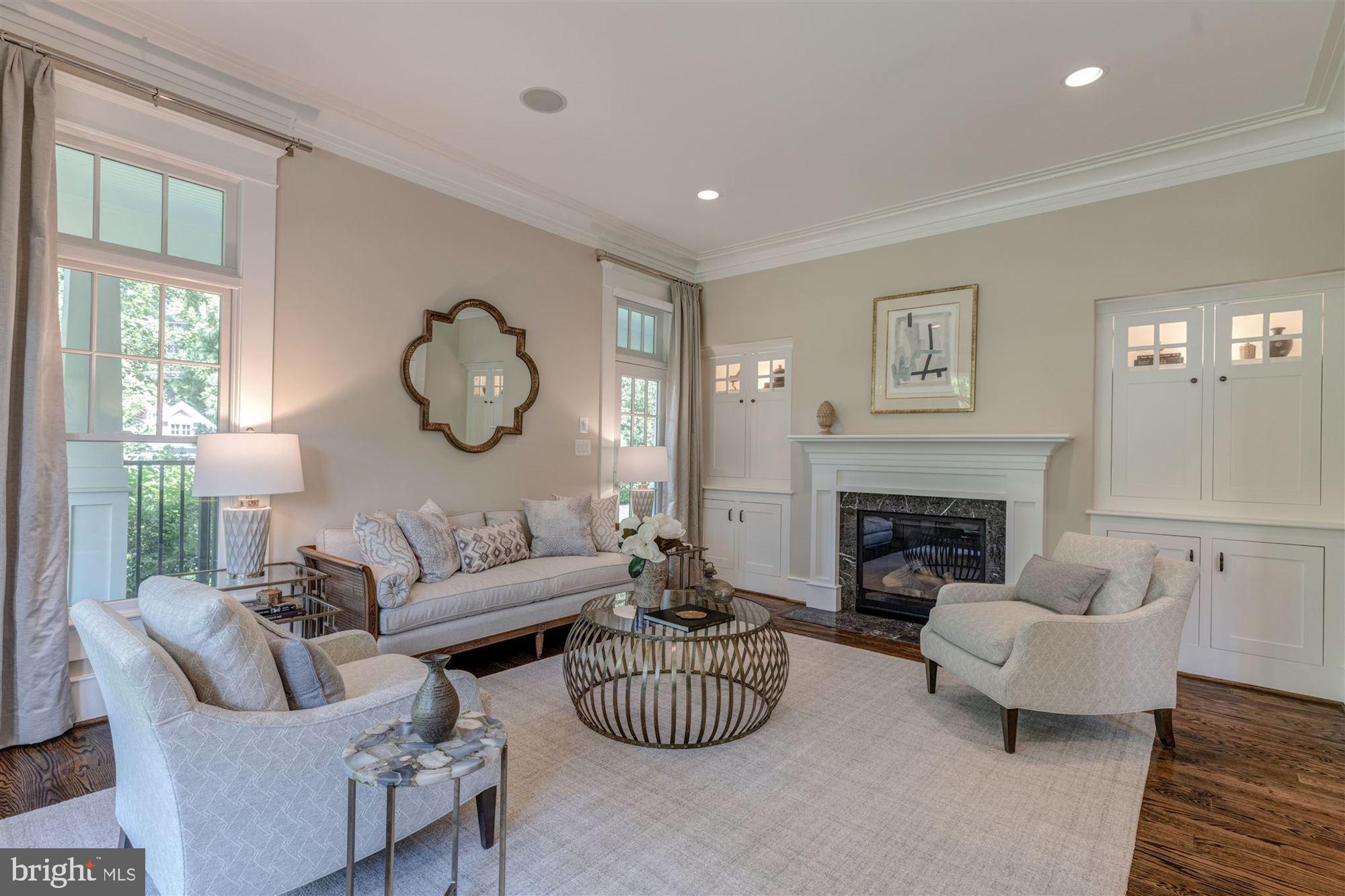 FRANKLIN PARK - Residential