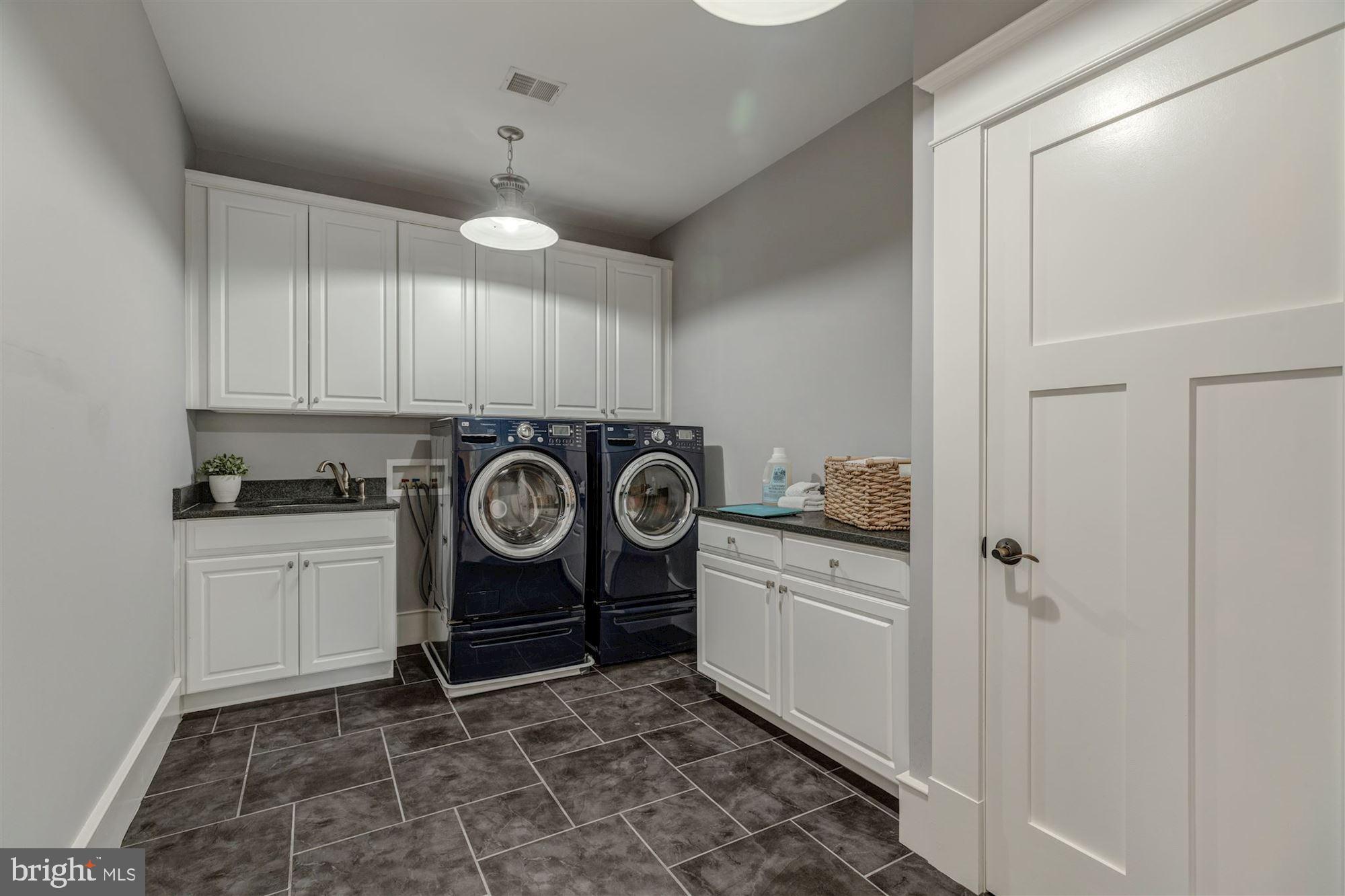 FRANKLIN PARK - Residential