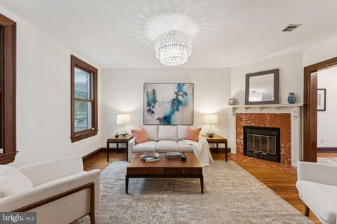 414 7TH STREET NE WASHINGTON DC 20002