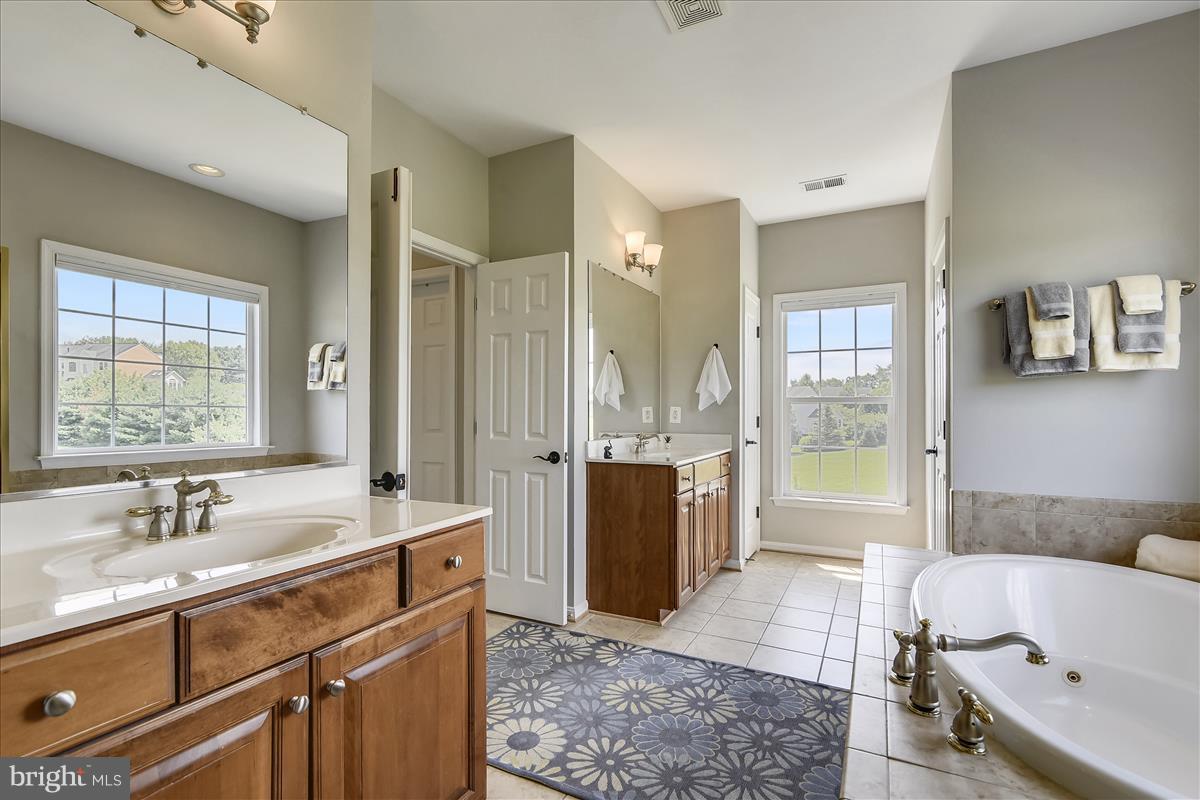 ROSE HILL - Residential