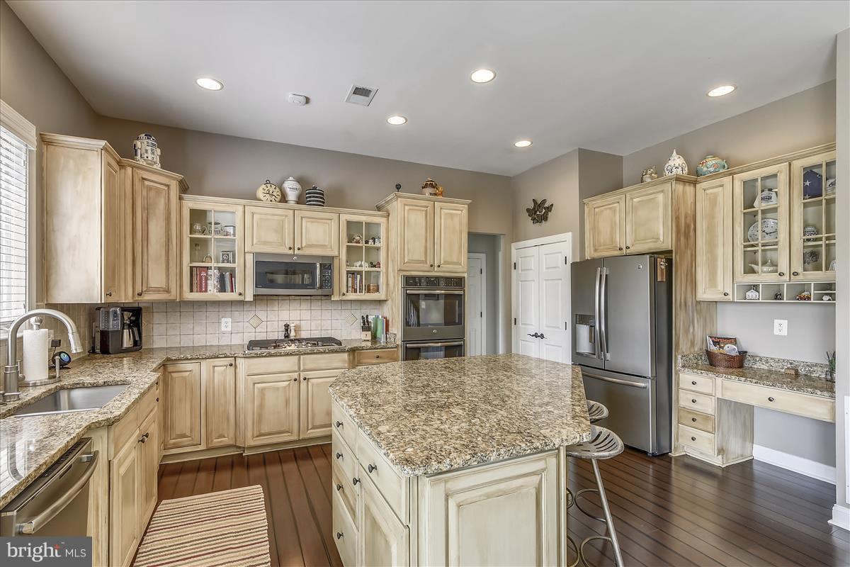 ROSE HILL - Residential