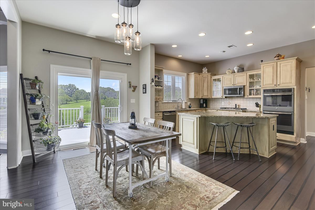 ROSE HILL - Residential