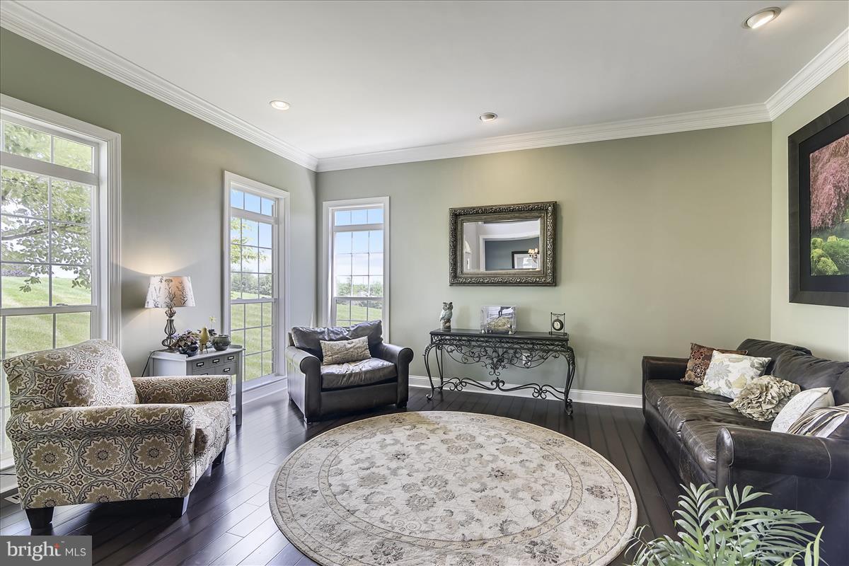 ROSE HILL - Residential