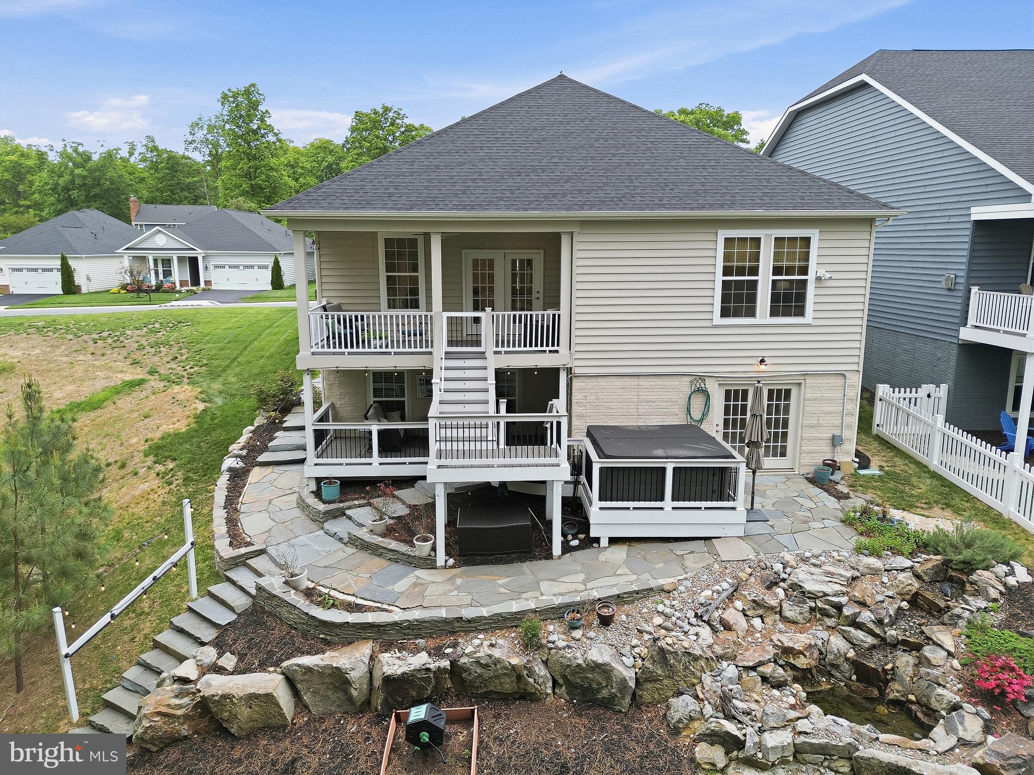 VIRGINIA HERITAGE AT LEE'S PARK - Residential