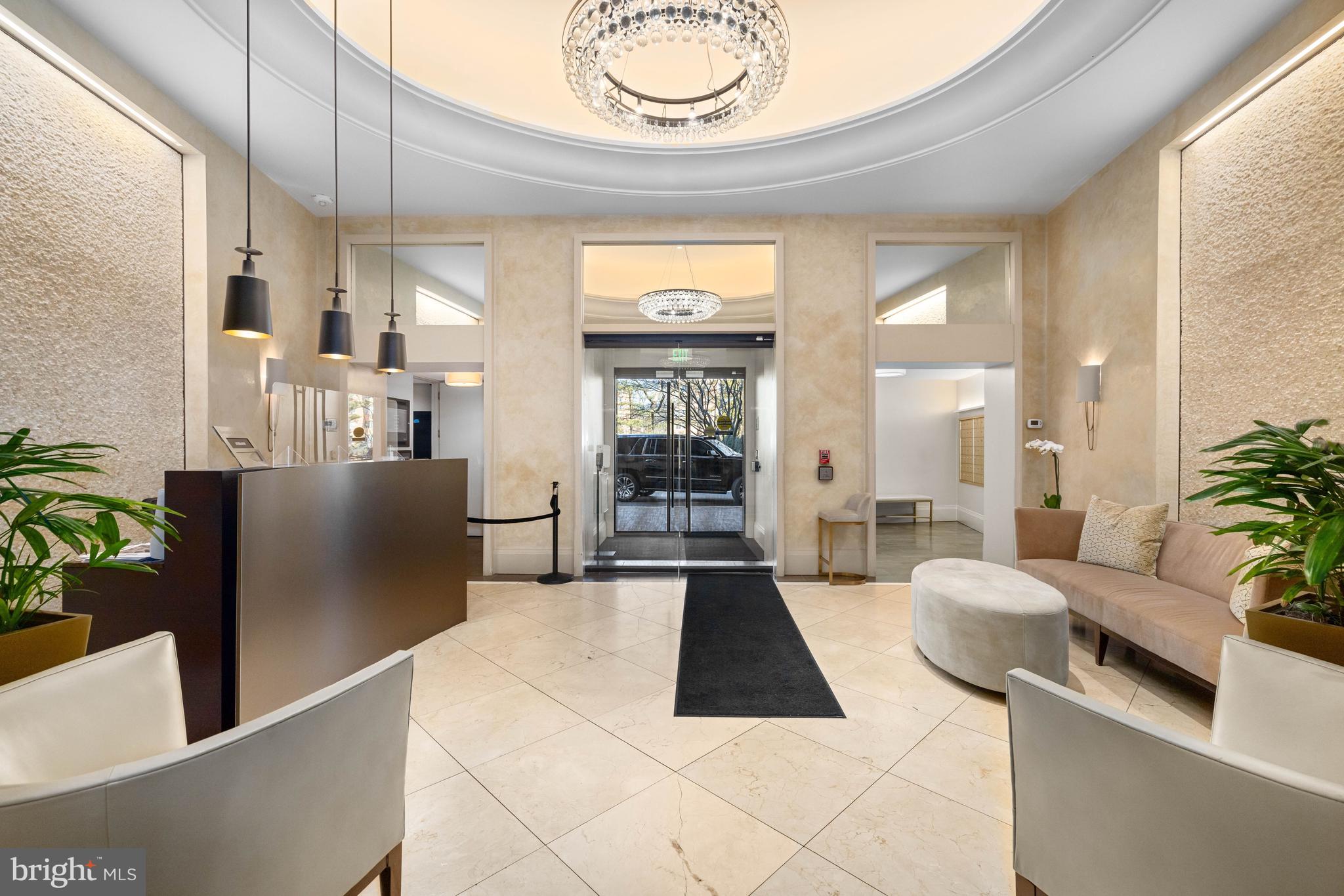 4200 MASSACHUSETTS AVENUE NW 114