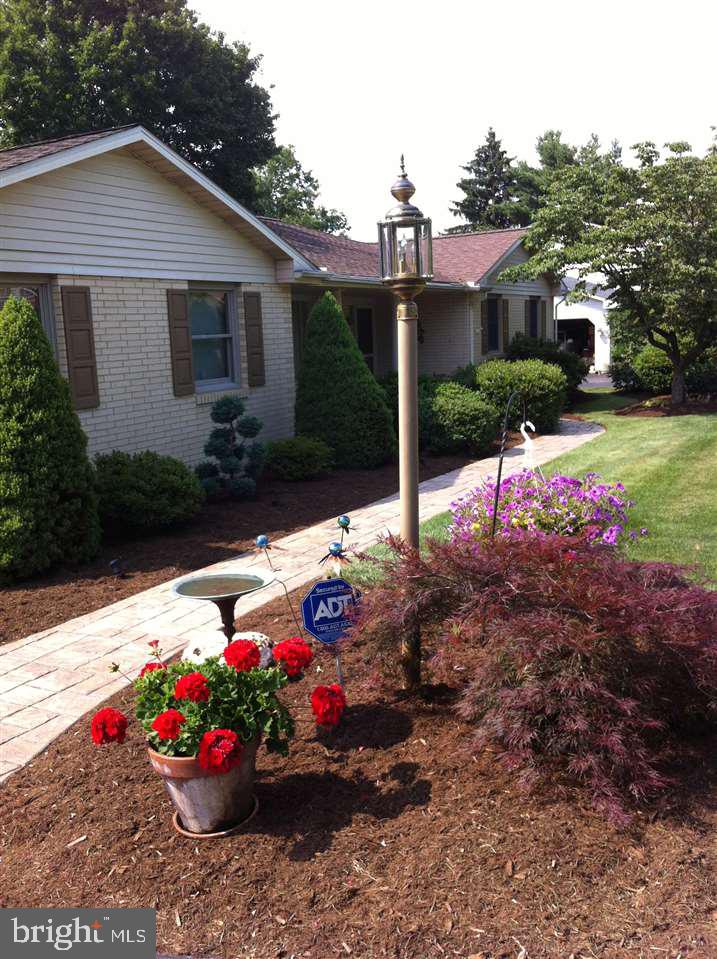 HAINES ACRES - Residential