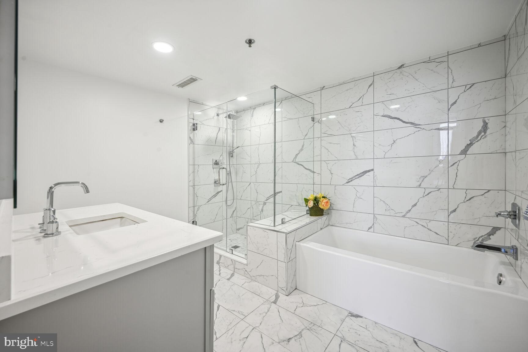 THE WISCONSIN - Residential