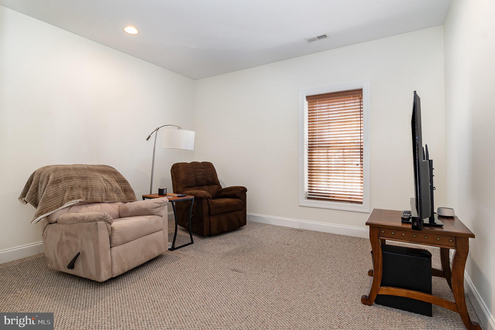 PRINCE WILLIAM TOWN CENTER - Residential