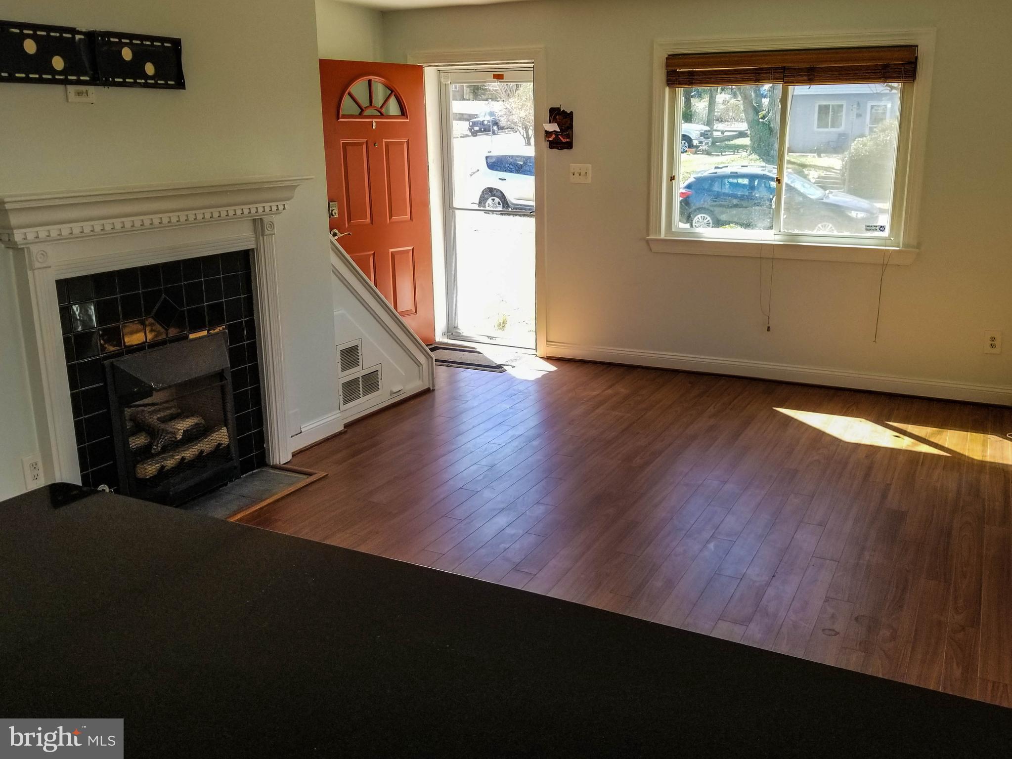 HUNTINGTON - Residential Lease