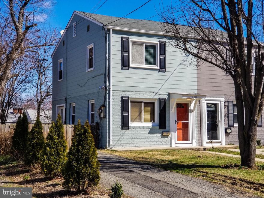 Just 2 blocks from Huntington metro, this house was completely renovated and updated within the last year.  The landlord planned on LIVING here!  A huge, brand new deck was just finished, while still leaving plenty of backyard space.  Gorgeous updated kitchen with stainless steel appliances and gas oven/range.  Bathroom just redone with spacious, luxury shower and glass door.