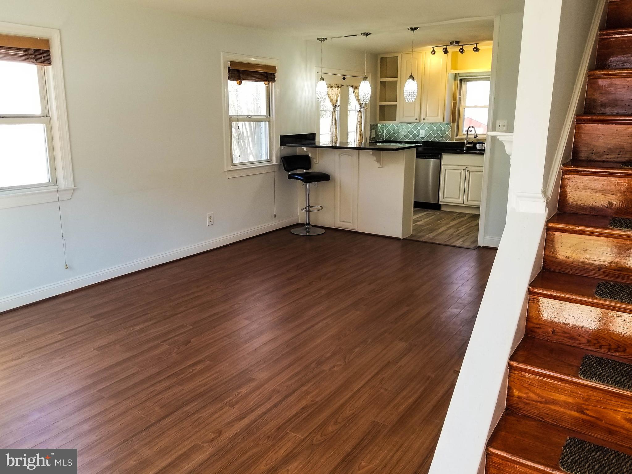 HUNTINGTON - Residential Lease