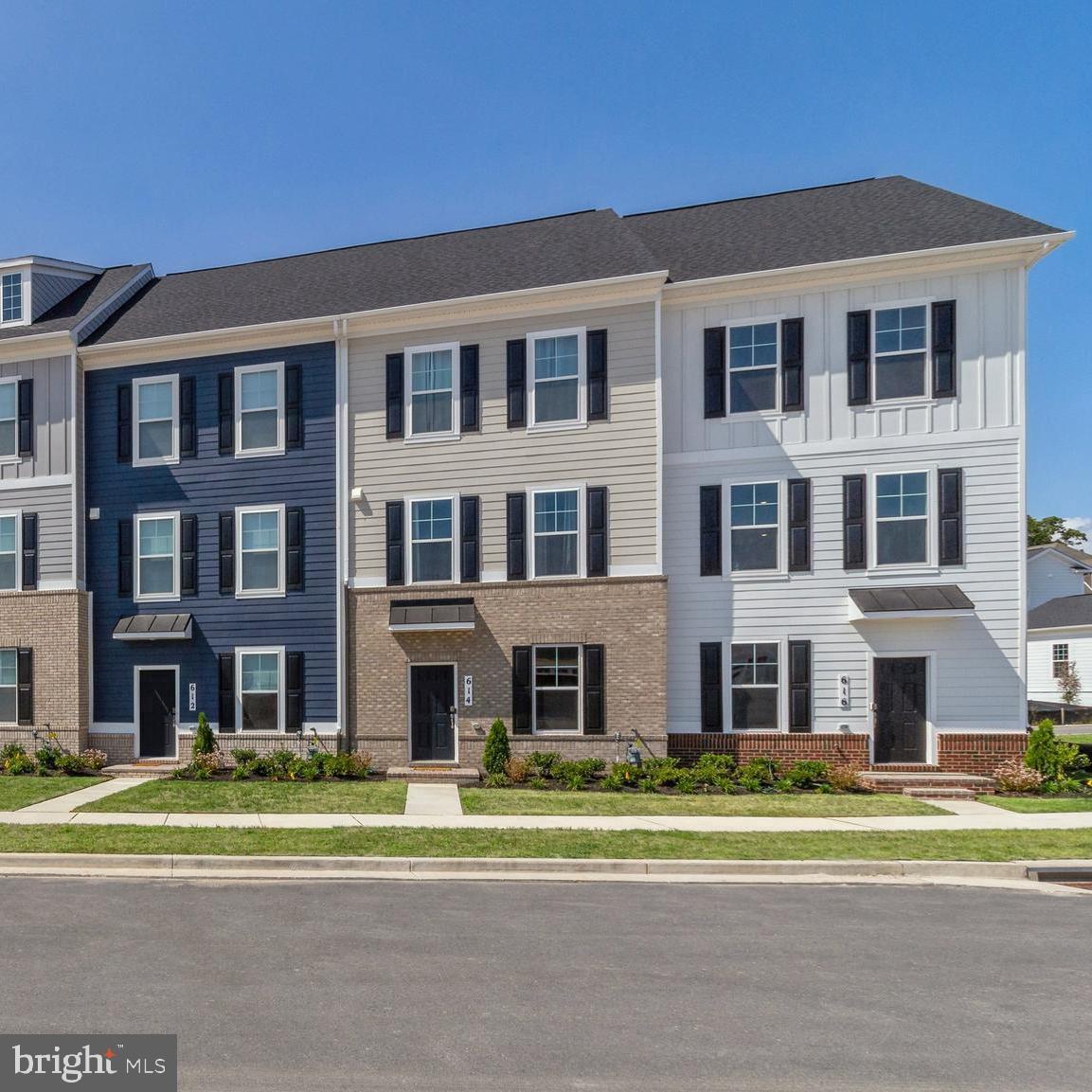 GREENLEIGH AT CROSSROADS - Residential