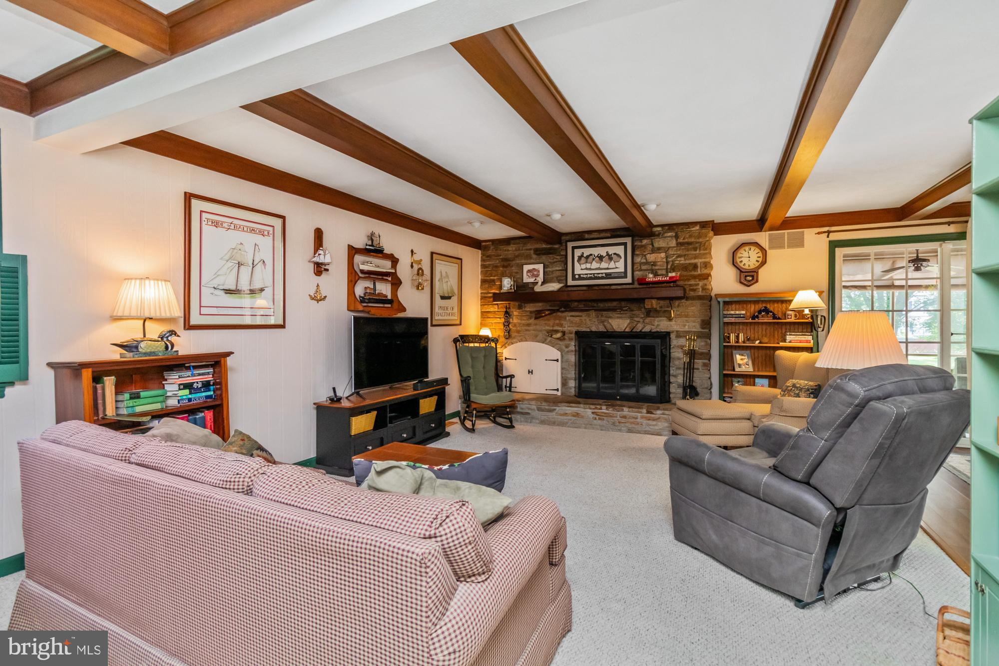 PERRY HALL - Residential