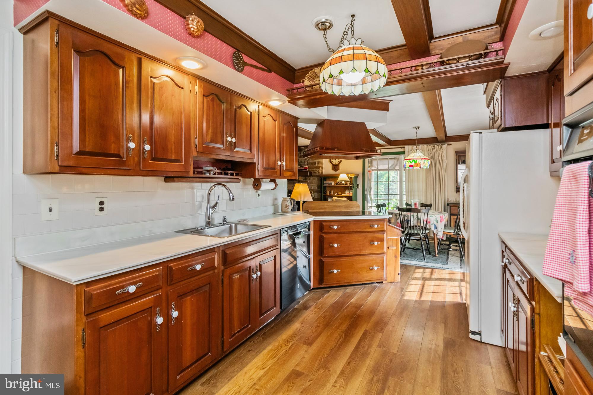 PERRY HALL - Residential