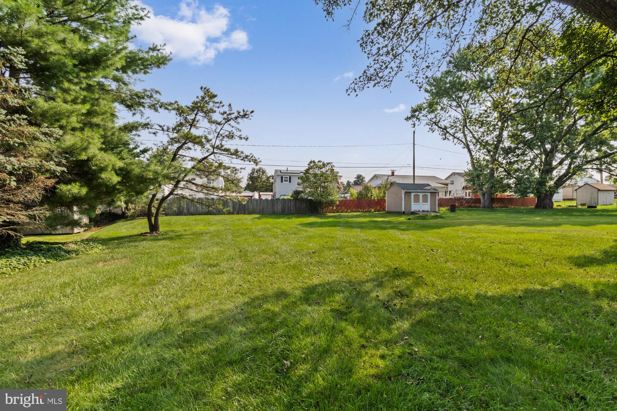 PERRY HALL - Residential