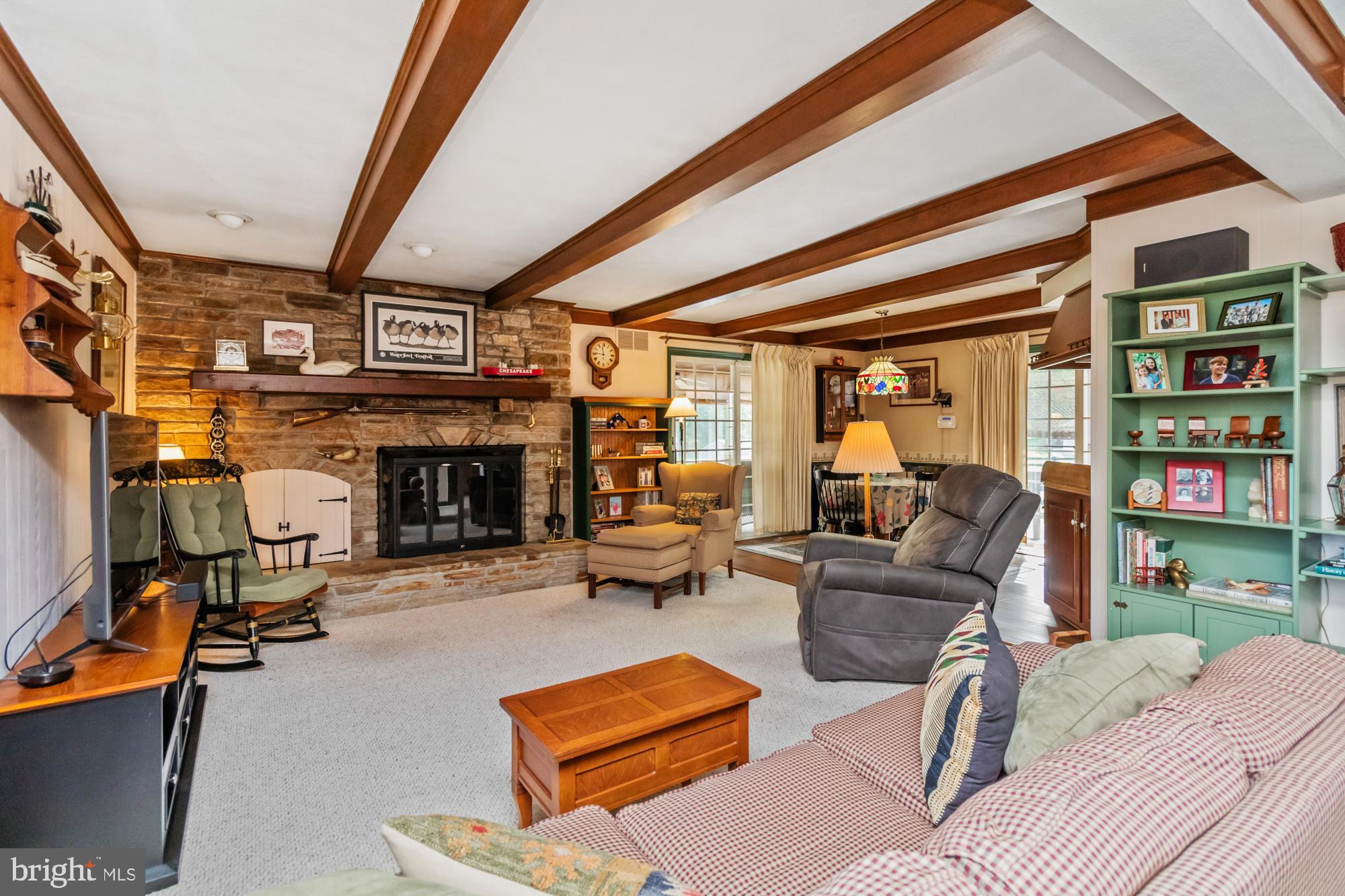 PERRY HALL - Residential