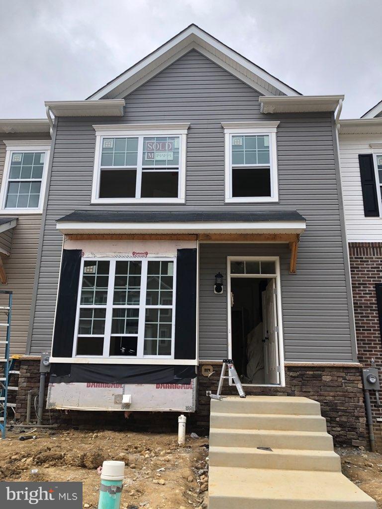 ELIZABETH HILLS PHASE 5 - Residential