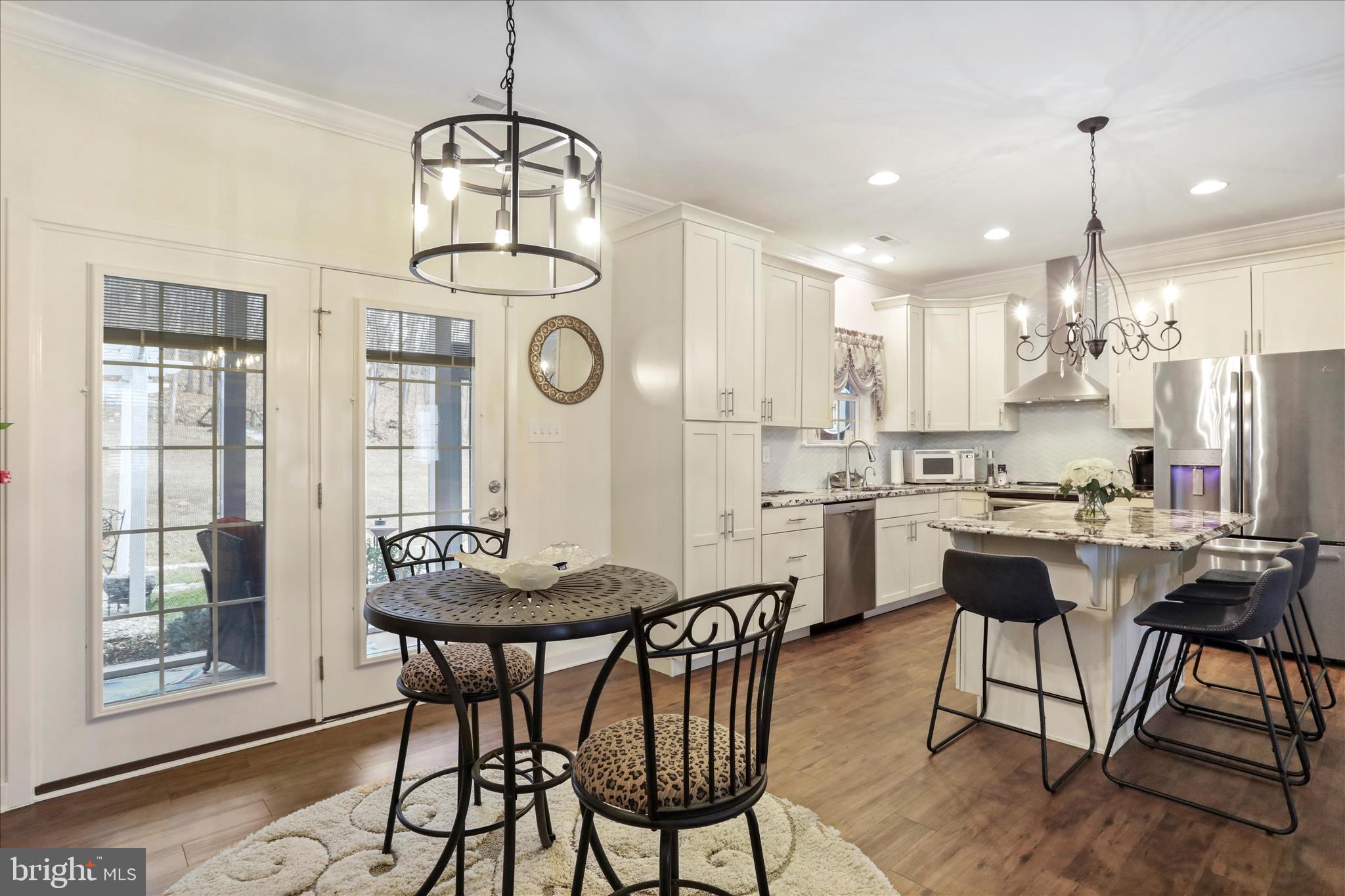 BROOKFIELD - Residential