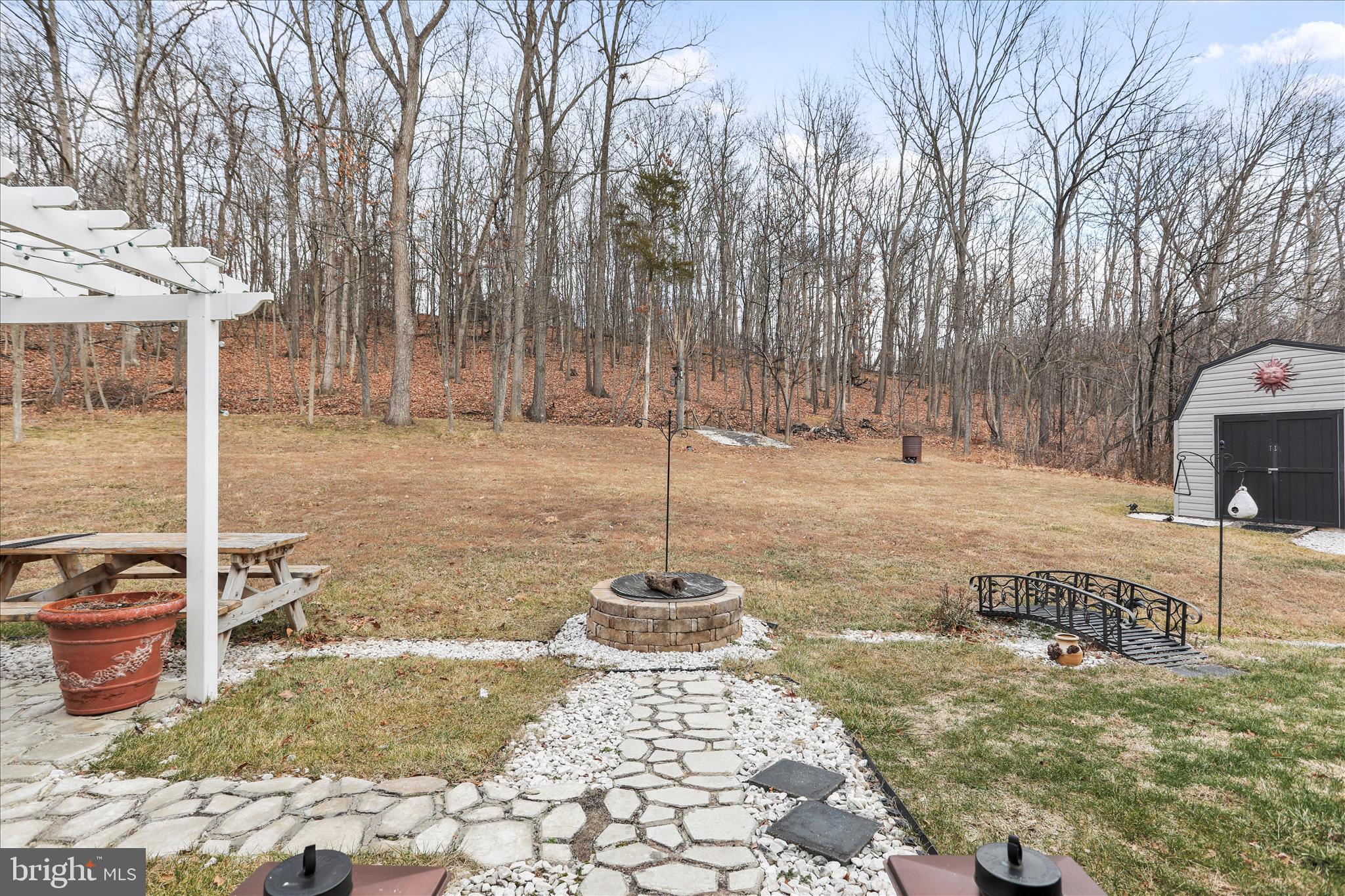 BROOKFIELD - Residential