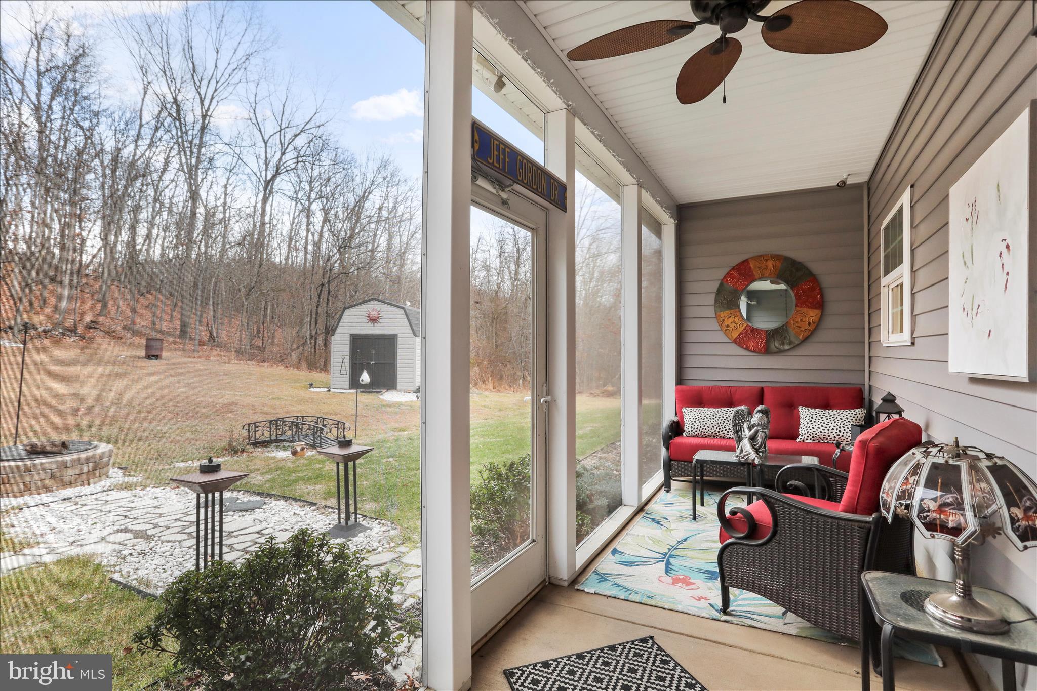 BROOKFIELD - Residential