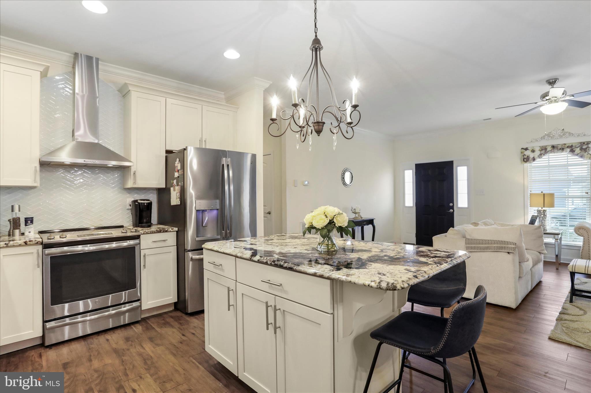 BROOKFIELD - Residential