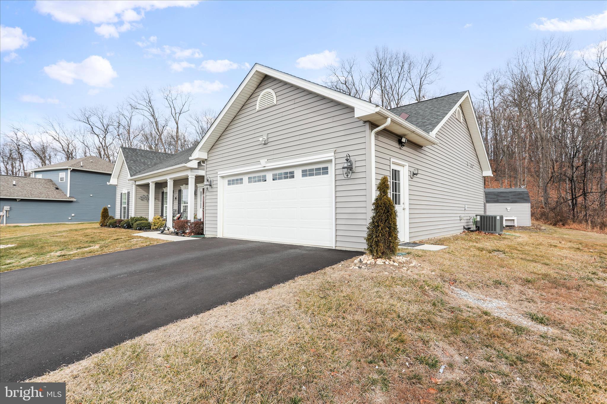 BROOKFIELD - Residential