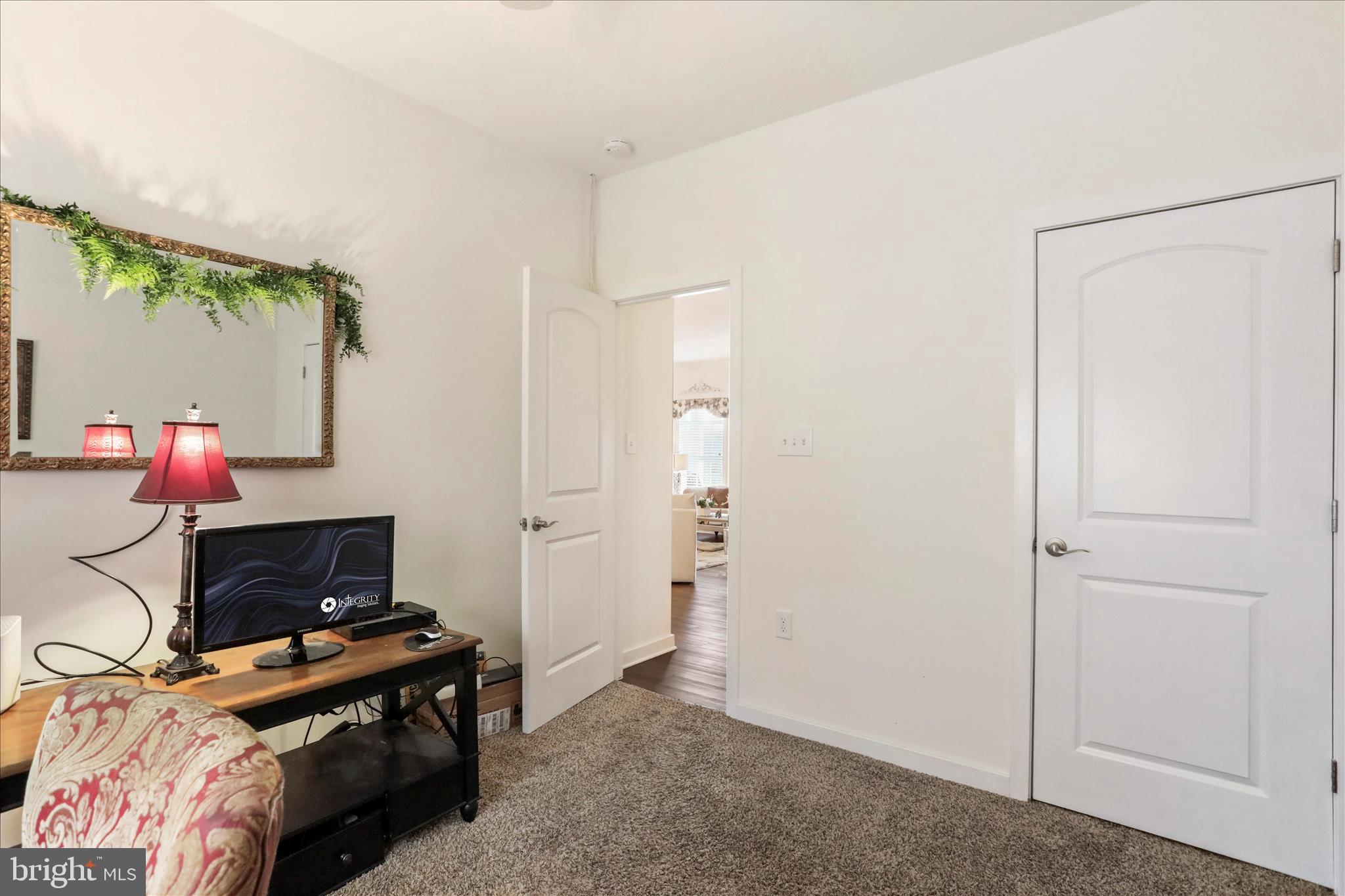 BROOKFIELD - Residential