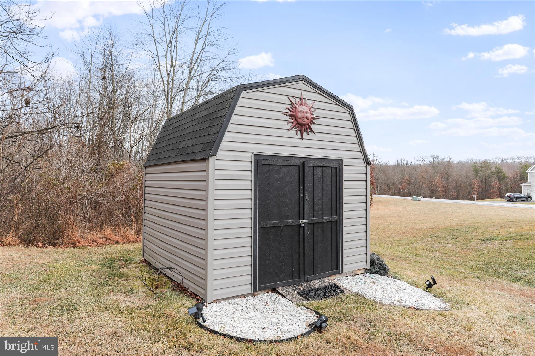 BROOKFIELD - Residential