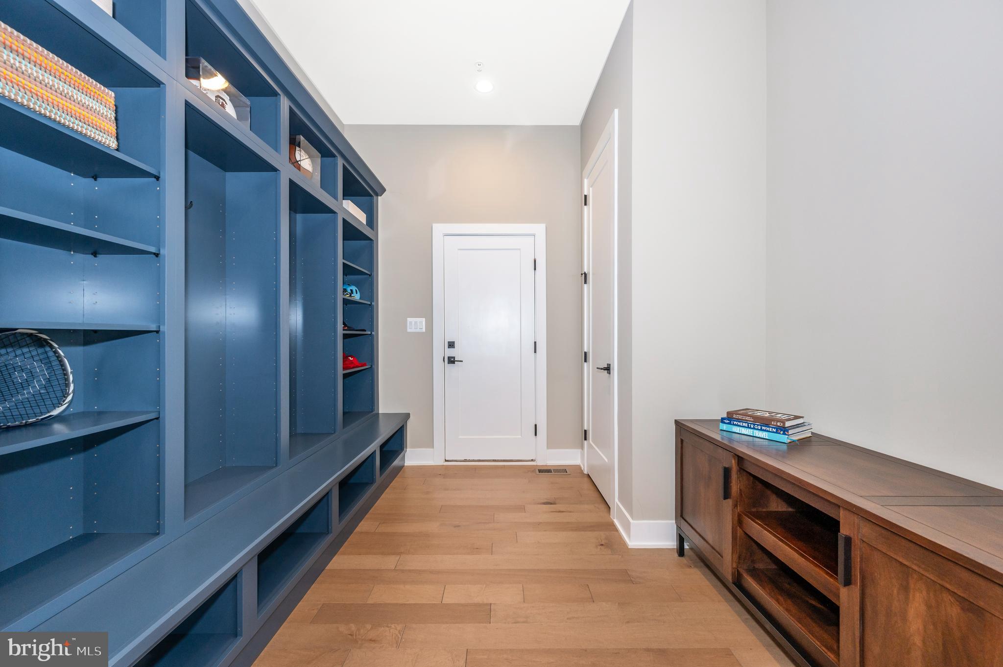 MT. PROSPECT - Residential