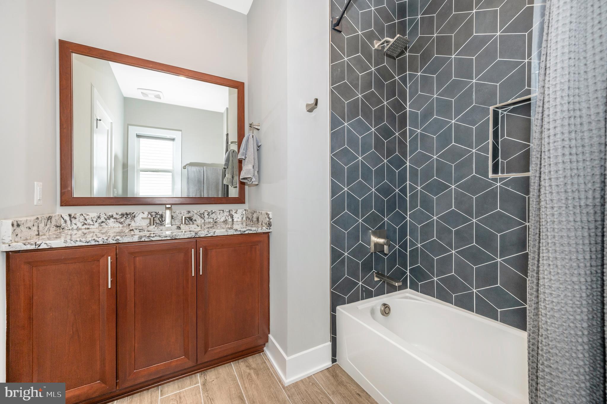 MT. PROSPECT - Residential