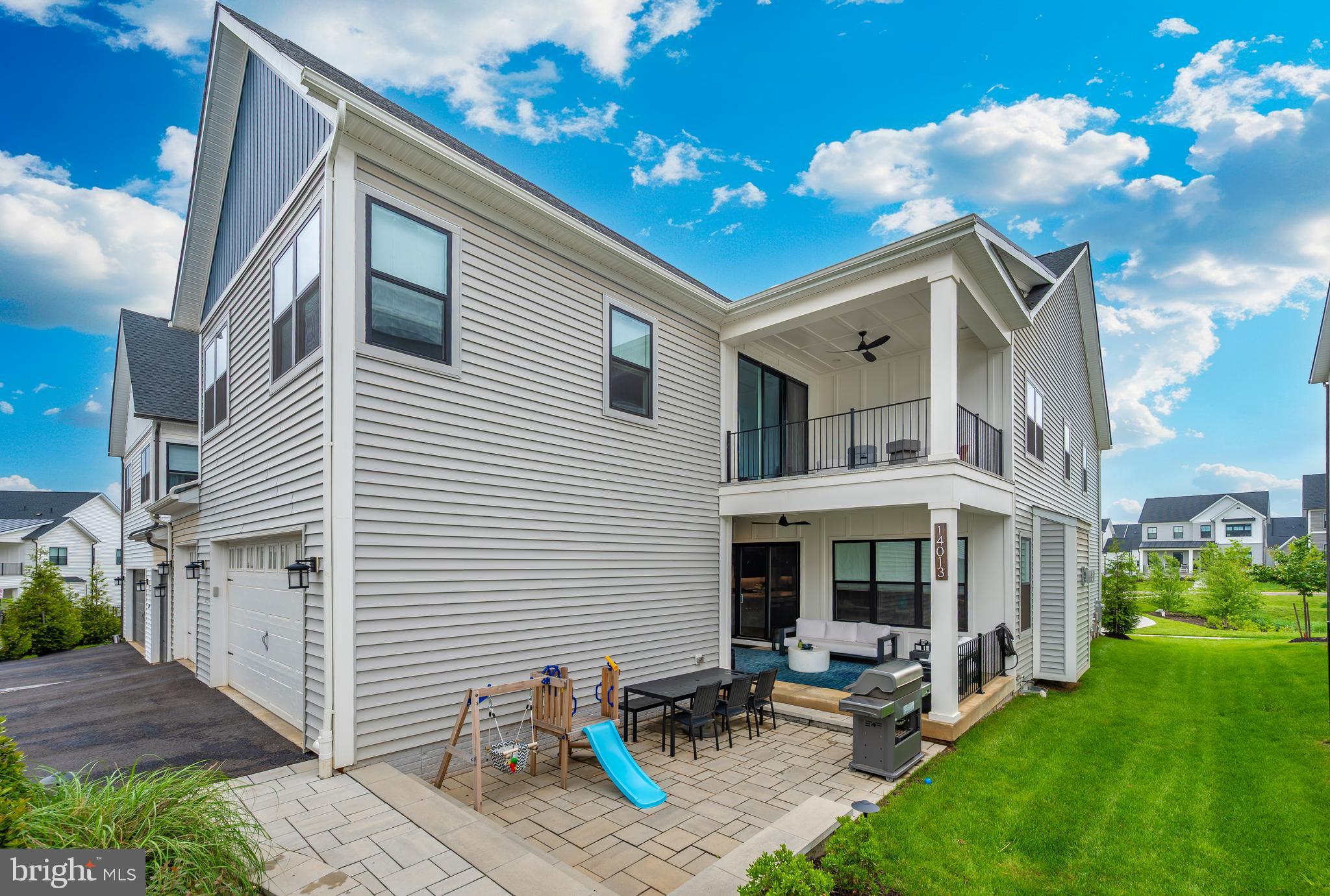 MT. PROSPECT - Residential