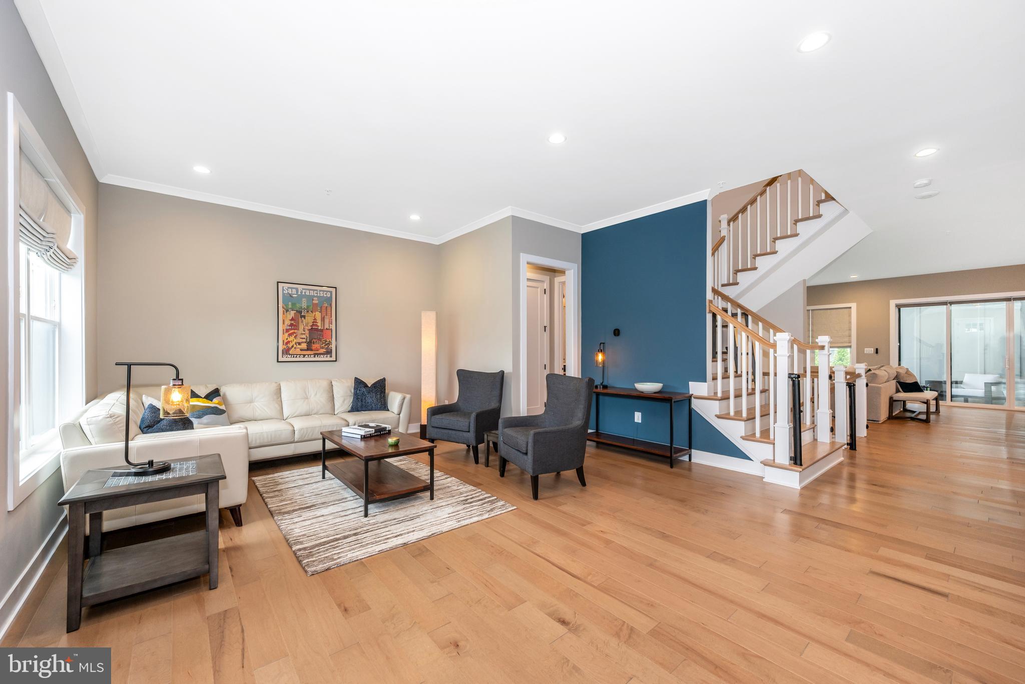 MT. PROSPECT - Residential