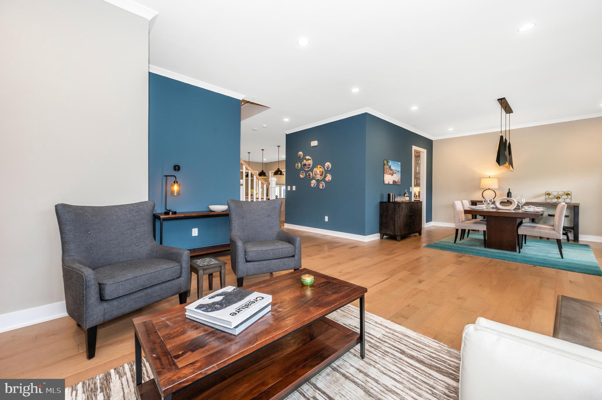 MT. PROSPECT - Residential