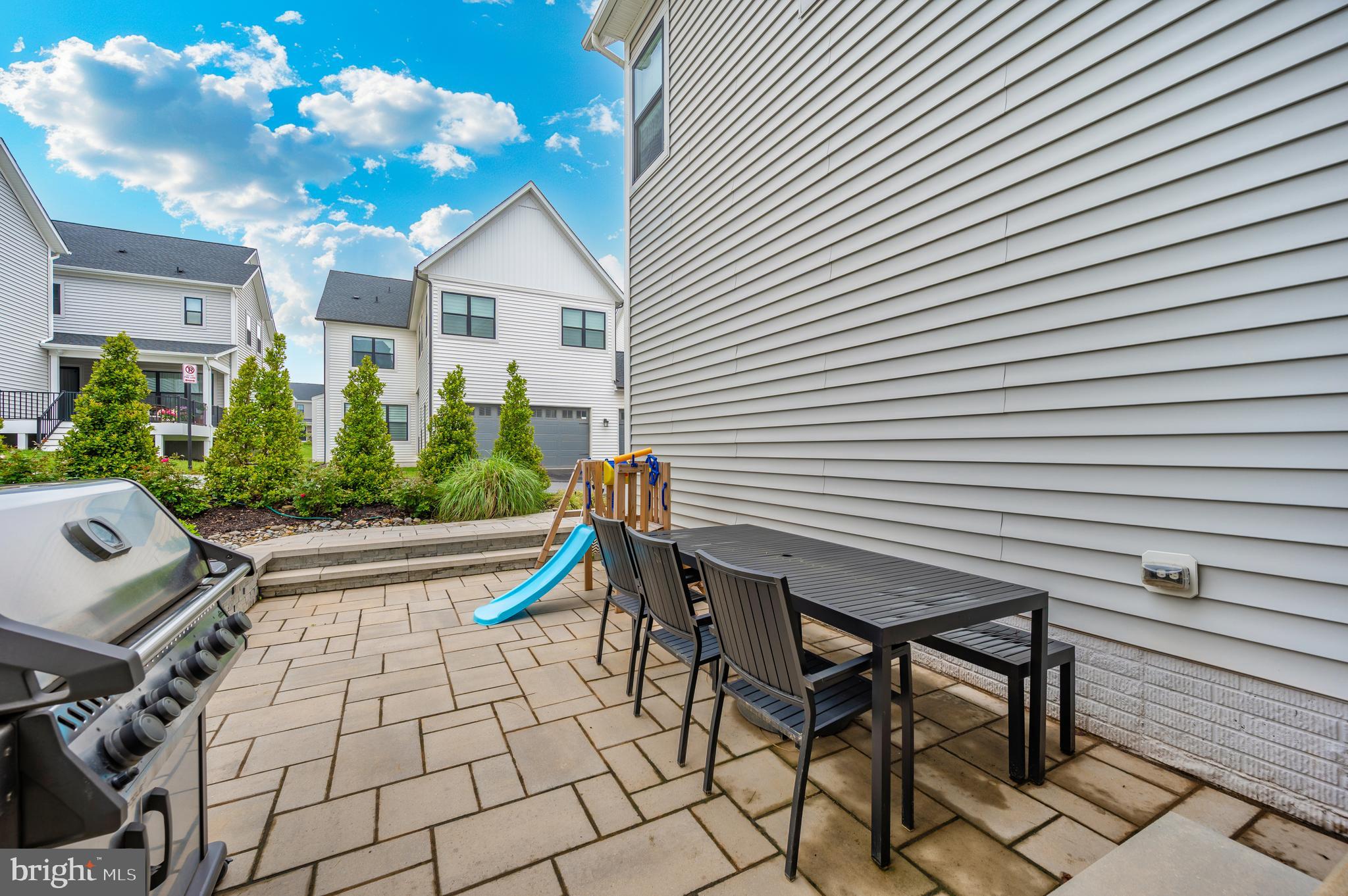 MT. PROSPECT - Residential