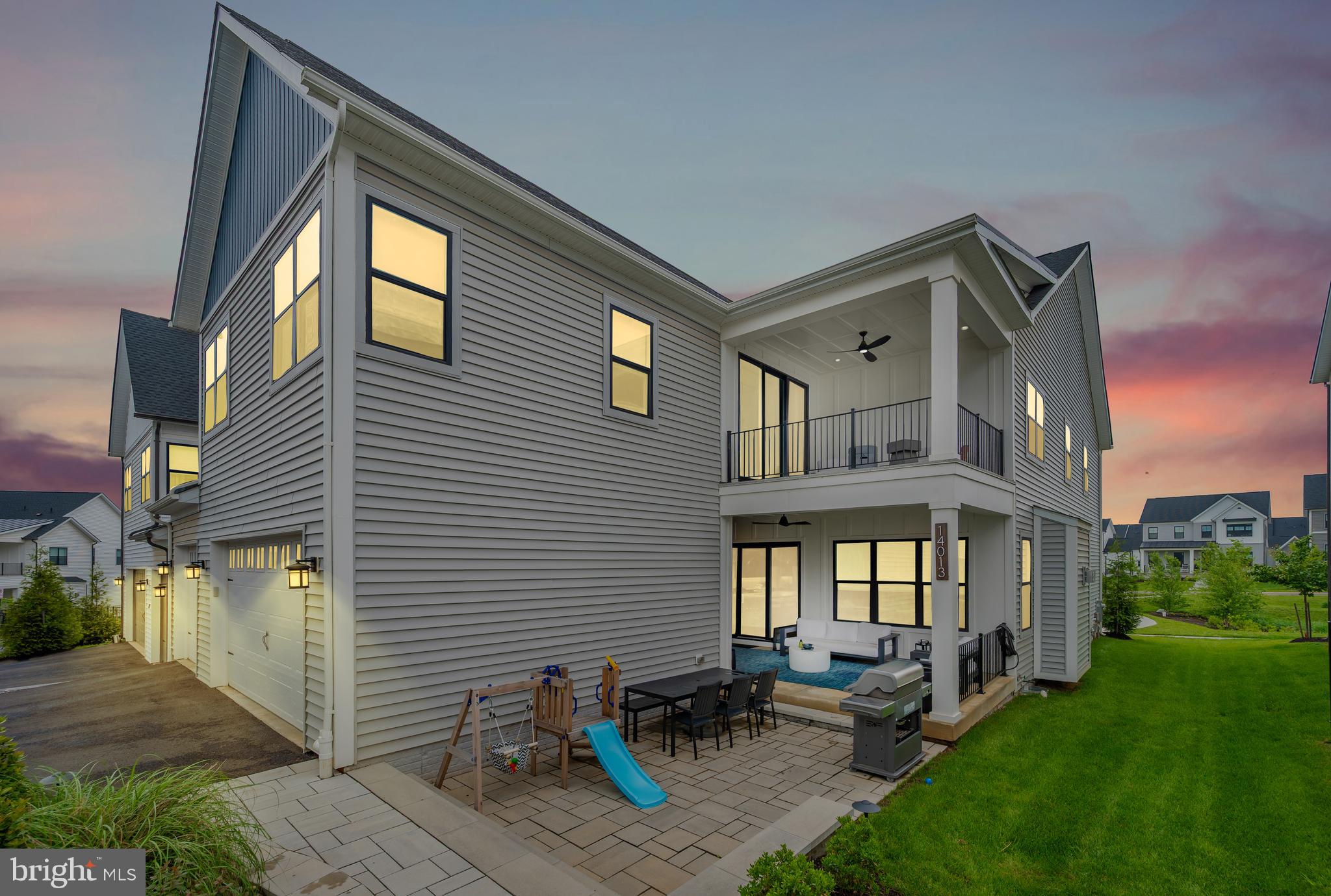 MT. PROSPECT - Residential