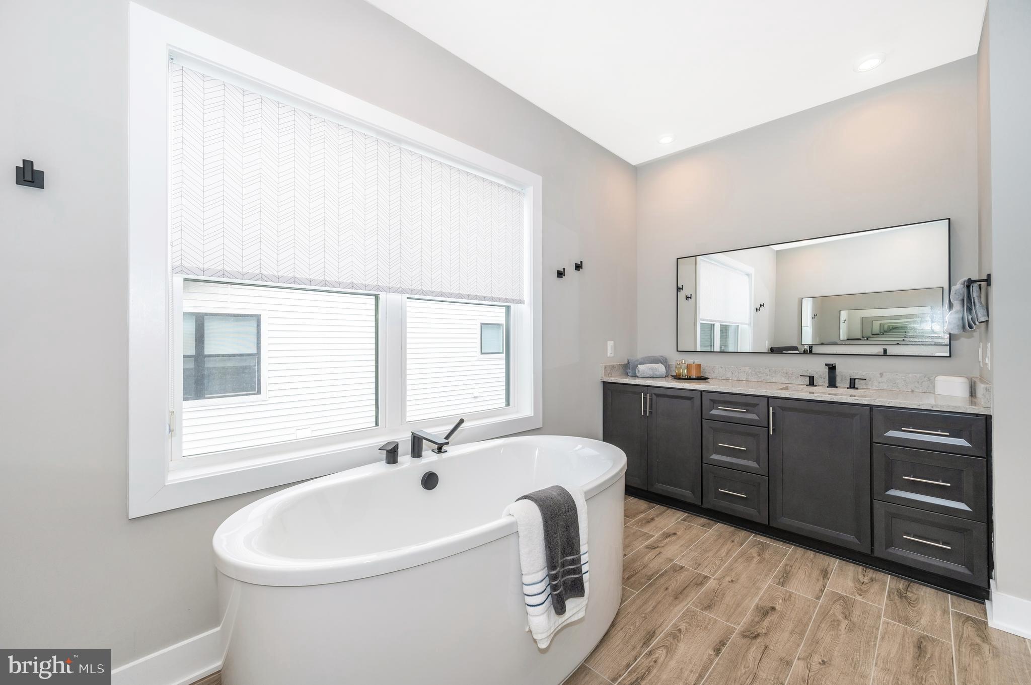 MT. PROSPECT - Residential