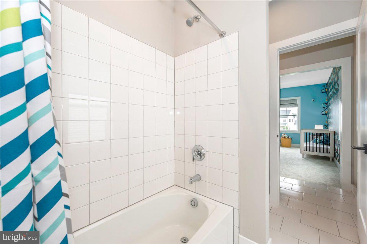 MT. PROSPECT - Residential